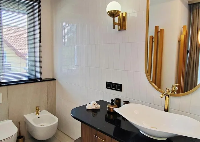 Oskar W Jastrzebiej Gorze Z Jacuzzi I Saunami Bed & Breakfast 3*