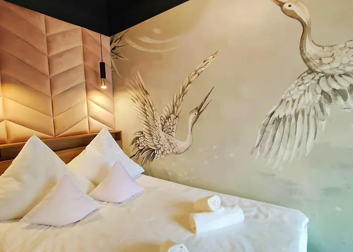 Oskar W Jastrzebiej Gorze Z Jacuzzi I Saunami Jastrzębia Góra