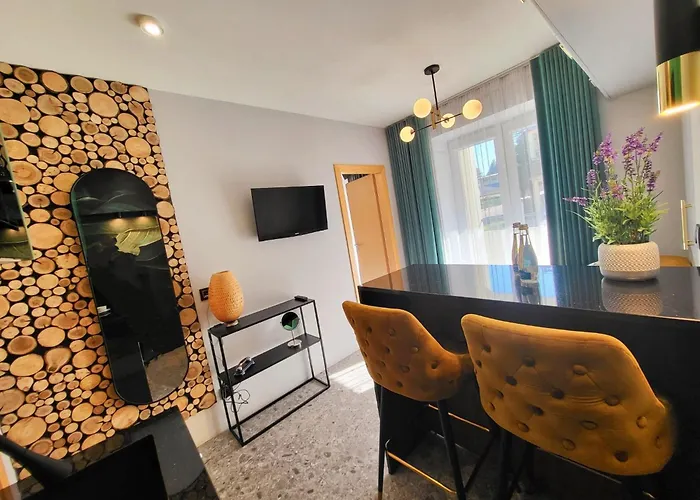 Oskar W Jastrzebiej Gorze Z Jacuzzi I Saunami Bed & Breakfast 3*